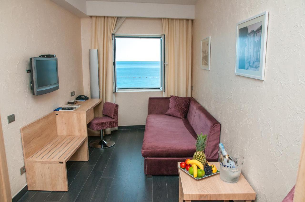Hotel Astoria Budva Eksteriør billede