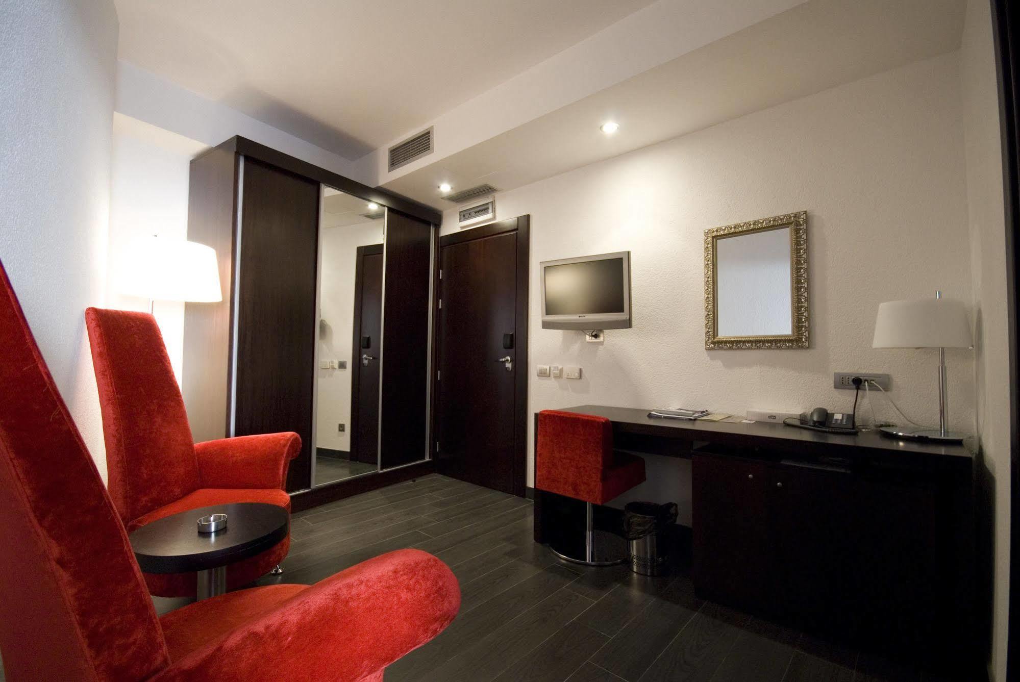 Hotel Astoria Budva Værelse billede